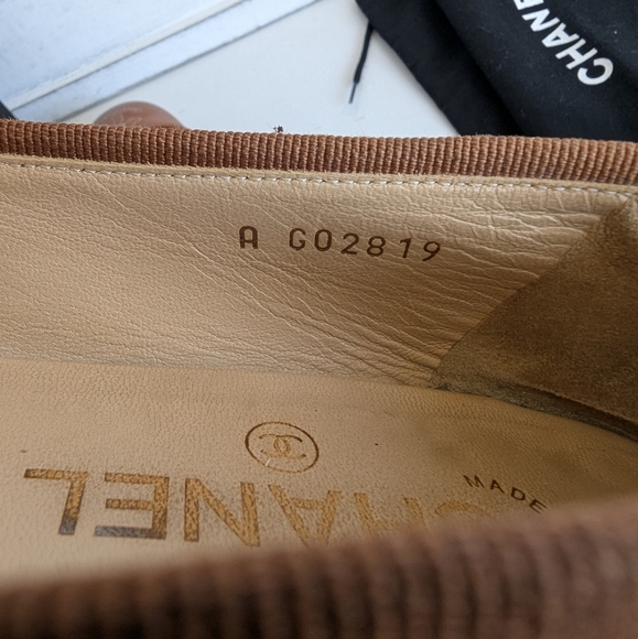 Chanel Brown Leather Loafers with Embossed Logo - Picture 15 of 15